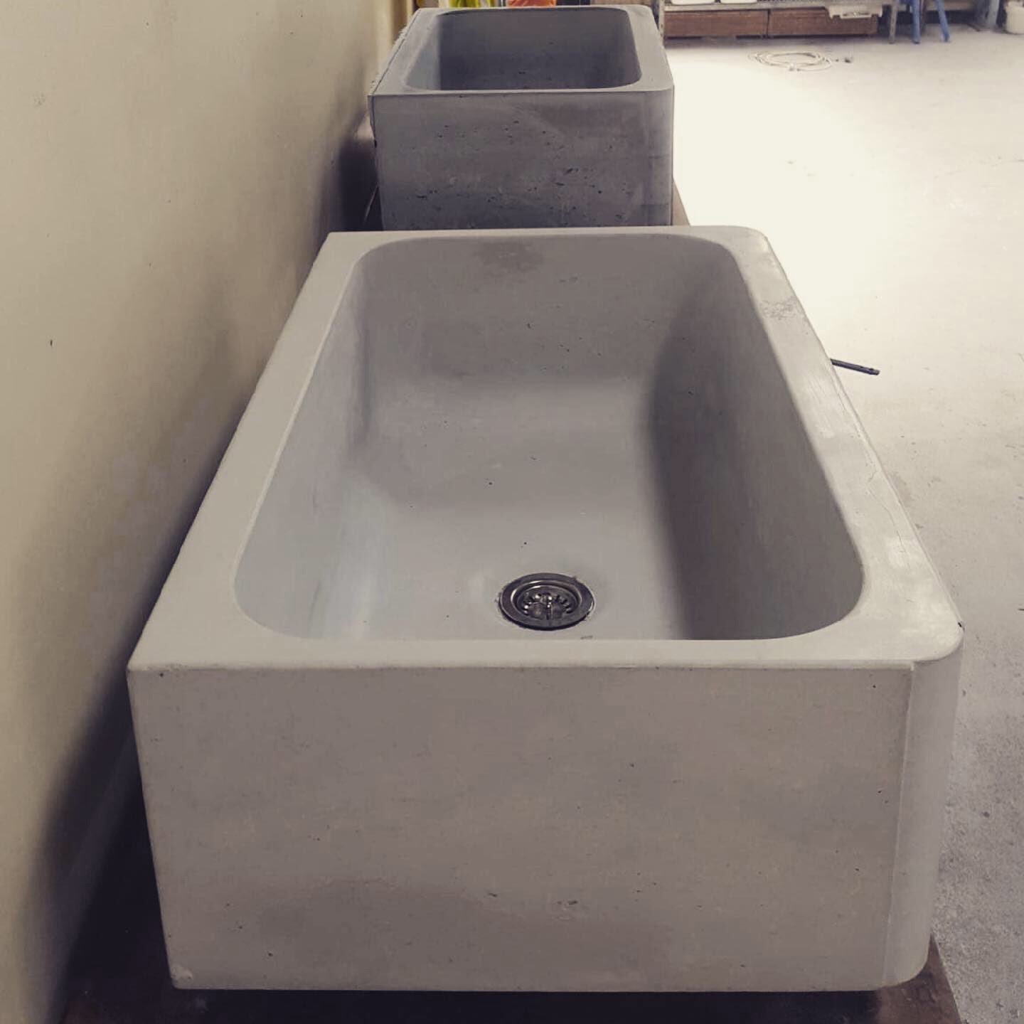 Concrete butler sink